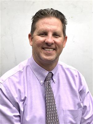 Dr. Tucker