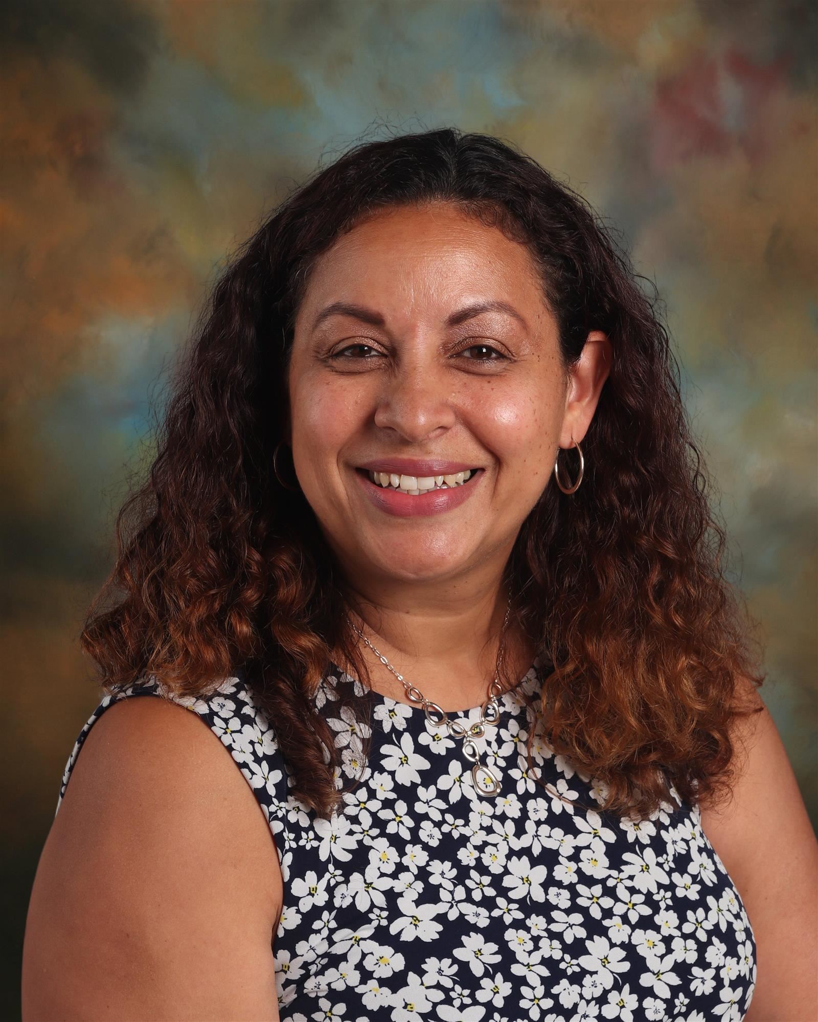 Dr. Glenda Rosado, Hillcrest Elementary Principal Dr. Glenda Rosado, Hillcrest Elementary Principal